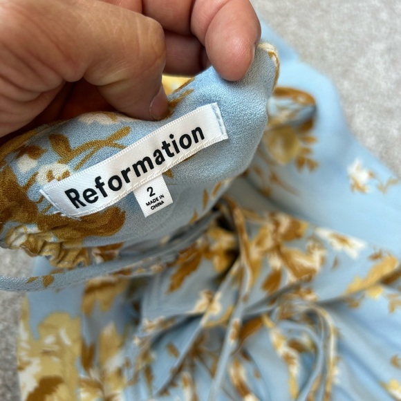 Reformation dress🌷🌷🌷🌷🌷 - Picture 10 of 11